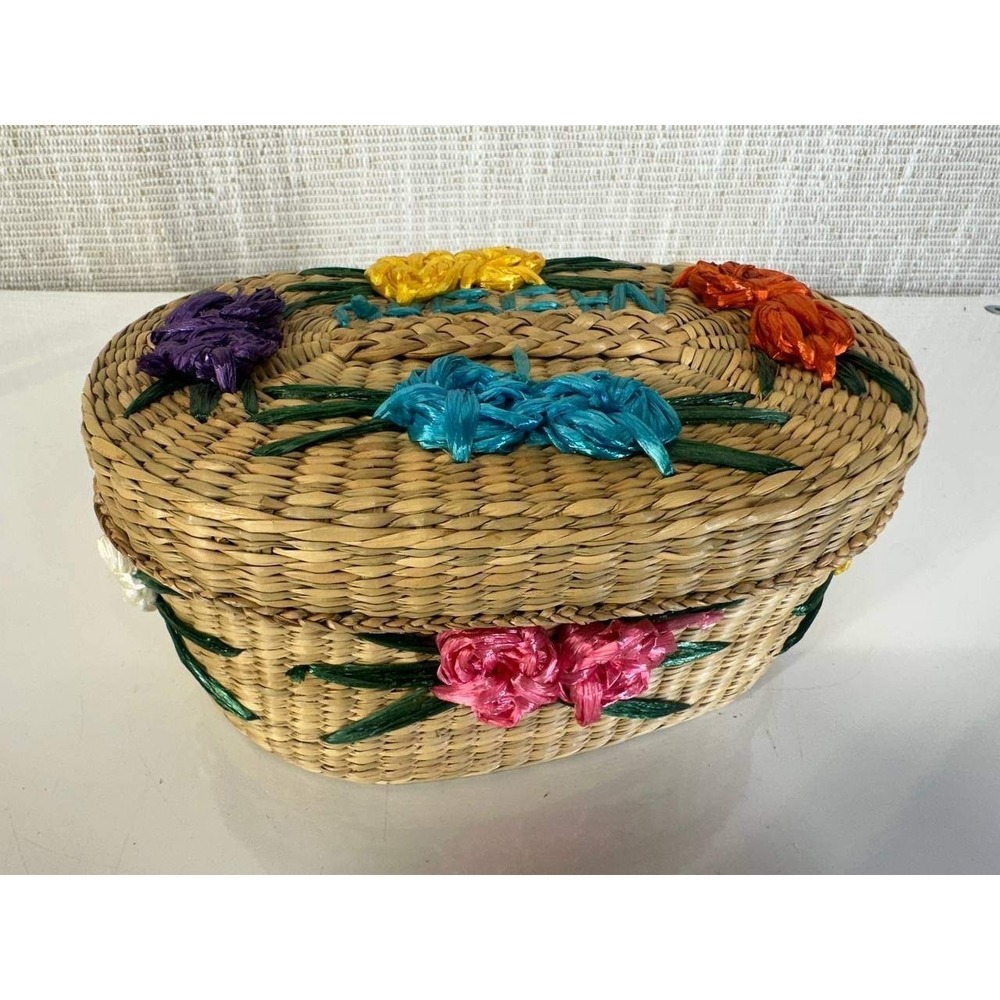 Vintage Nassau Bahamas Woven Straw Trinket Box Raffia Floral Embroidery 036(101)